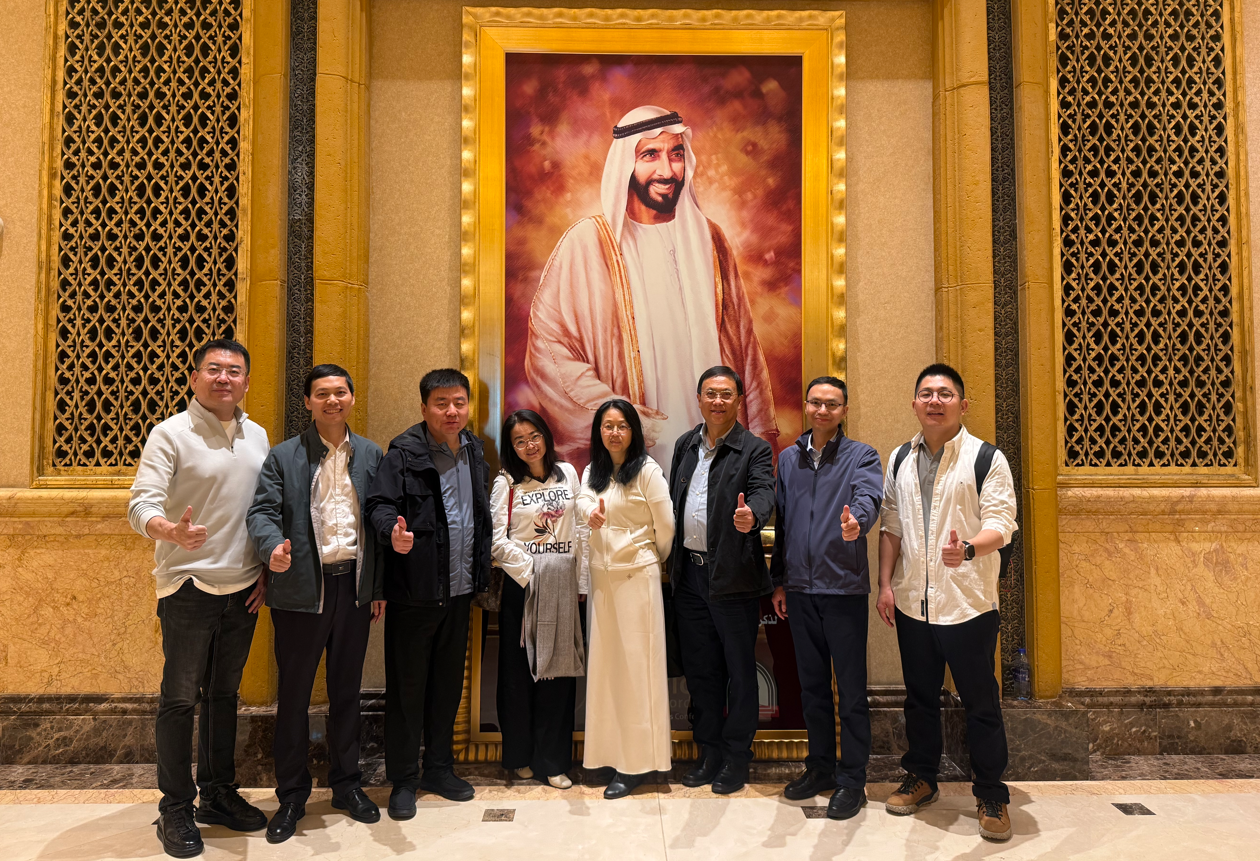中东风华邂逅戈壁精神!解锁文化密码、出海底气与创业智慧|毕友中东行Day2